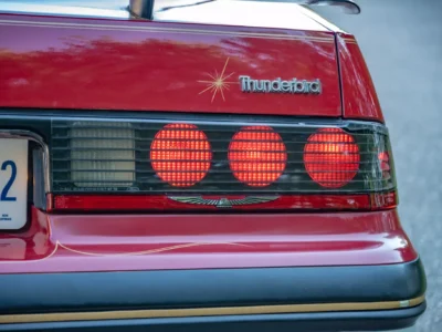 67K-Mile 1988 Ford Thunderbird Sport Bill Elliott Signature Edition Photo Gallery — Photo 28