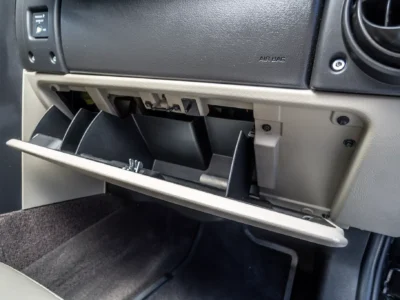 29K-Mile 2005 Hummer H2 Photo Gallery — Photo 106