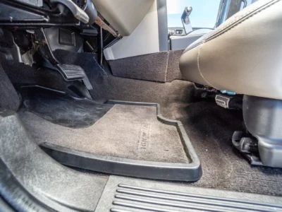 29K-Mile 2005 Hummer H2 Photo Gallery — Photo 59