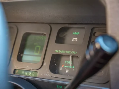 67K-Mile 1988 Ford Thunderbird Sport Bill Elliott Signature Edition Photo Gallery — Photo 74