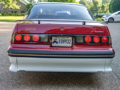 67K-Mile 1988 Ford Thunderbird Sport Bill Elliott Signature Edition Photo Gallery — Photo 5