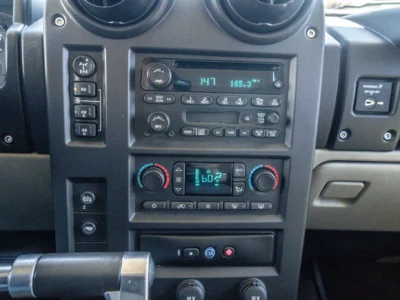29K-Mile 2005 Hummer H2 Photo Gallery — Photo 74