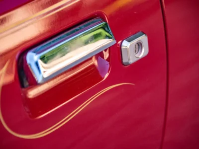 67K-Mile 1988 Ford Thunderbird Sport Bill Elliott Signature Edition Photo Gallery — Photo 24