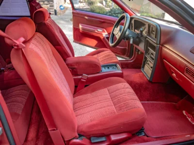 67K-Mile 1988 Ford Thunderbird Sport Bill Elliott Signature Edition Photo Gallery — Photo 80