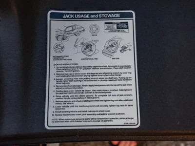 67K-Mile 1988 Ford Thunderbird Sport Bill Elliott Signature Edition Photo Gallery — Photo 108