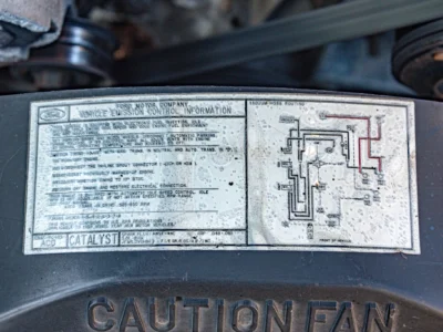 67K-Mile 1988 Ford Thunderbird Sport Bill Elliott Signature Edition Photo Gallery — Photo 124