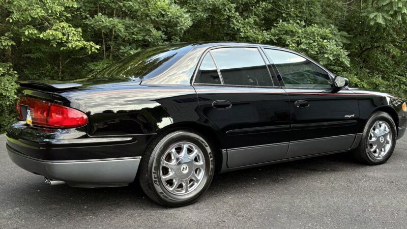 41K-Mile 2000 Buick Regal GSE Supercharged