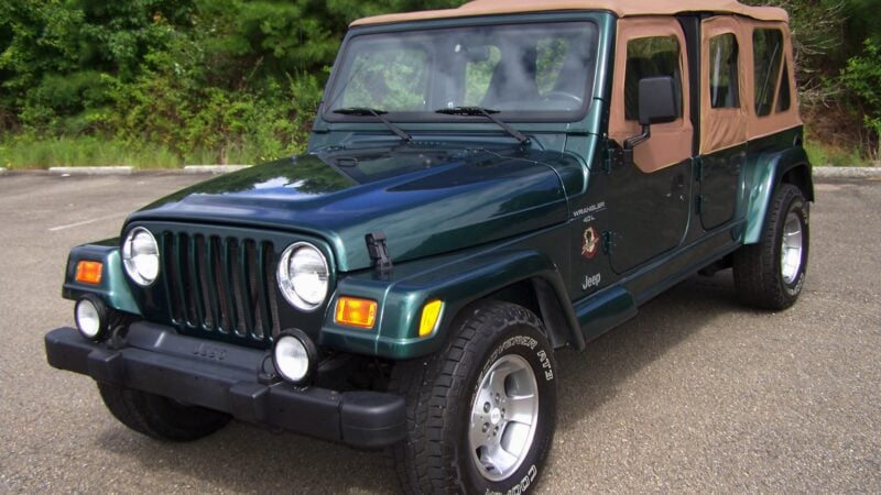 25K-Mile 2000 Jeep Wrangler Sahara Custom 4 Door Conversion
