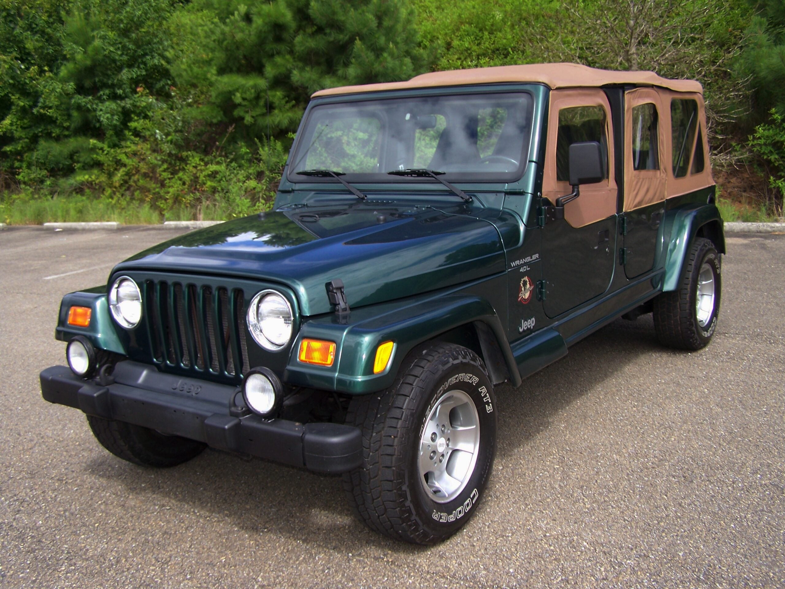 25K-Mile 2000 Jeep Wrangler Sahara Custom 4 Door Conversion