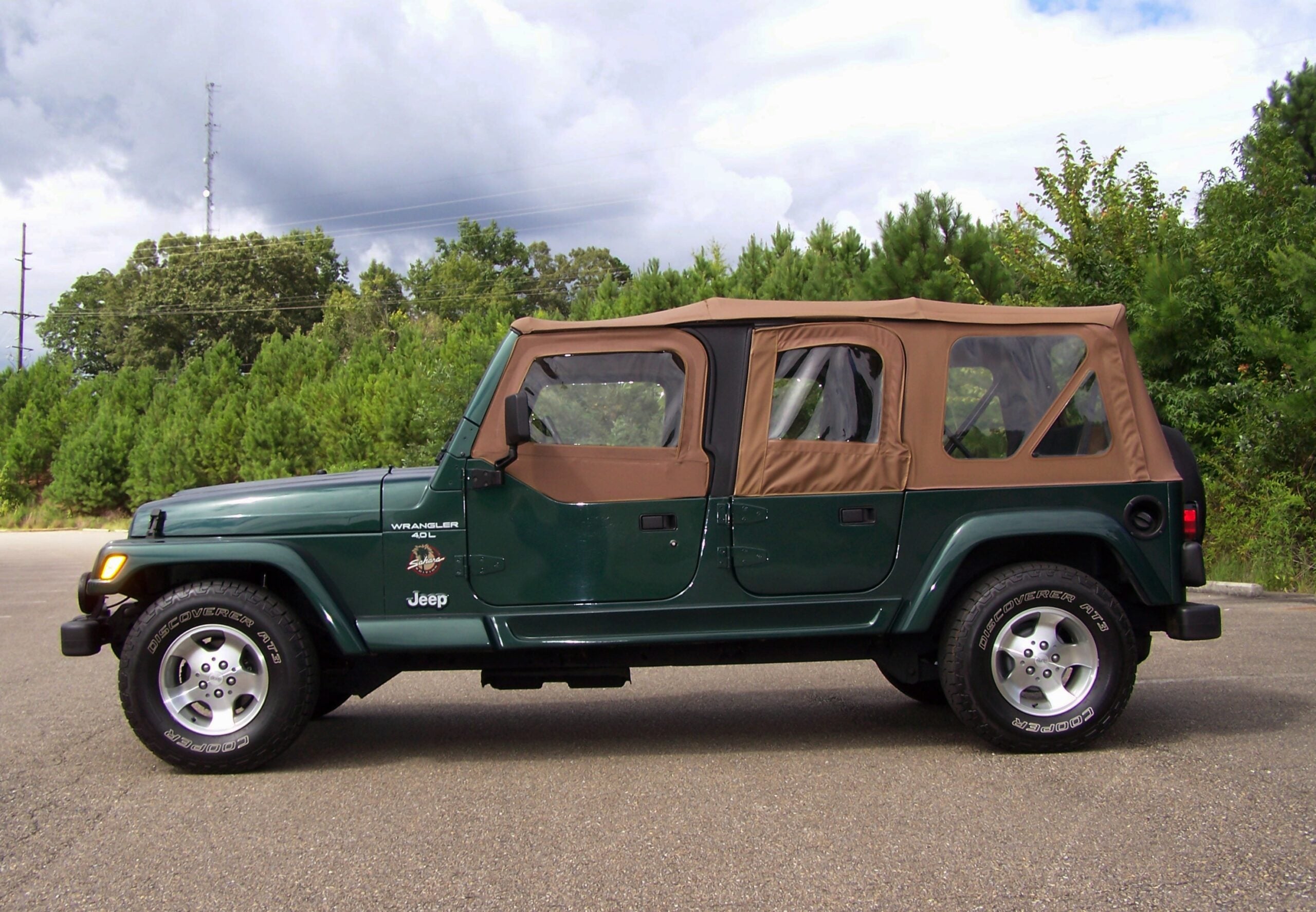 25K-Mile 2000 Jeep Wrangler Sahara Custom 4 Door Conversion