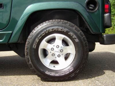 25K-Mile 2000 Jeep Wrangler Sahara Custom 4 Door Conversion Photo Gallery — Photo 25