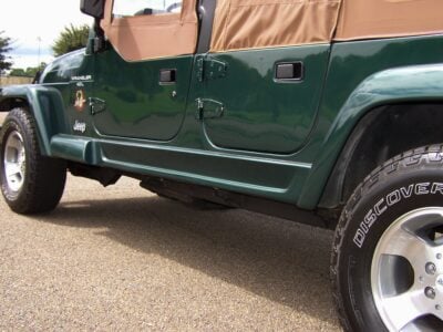 25K-Mile 2000 Jeep Wrangler Sahara Custom 4 Door Conversion Photo Gallery — Photo 16