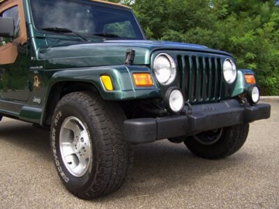 25K-Mile 2000 Jeep Wrangler Sahara Custom 4 Door Conversion Photo Gallery — Photo 10
