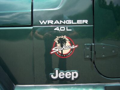25K-Mile 2000 Jeep Wrangler Sahara Custom 4 Door Conversion Photo Gallery — Photo 27