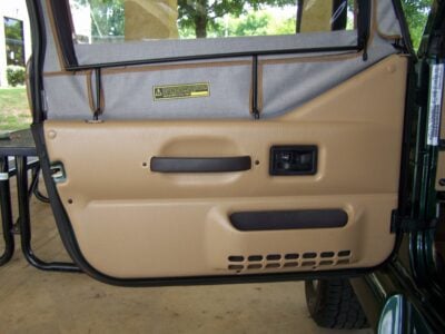 25K-Mile 2000 Jeep Wrangler Sahara Custom 4 Door Conversion Photo Gallery — Photo 54