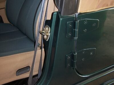 25K-Mile 2000 Jeep Wrangler Sahara Custom 4 Door Conversion Photo Gallery — Photo 56