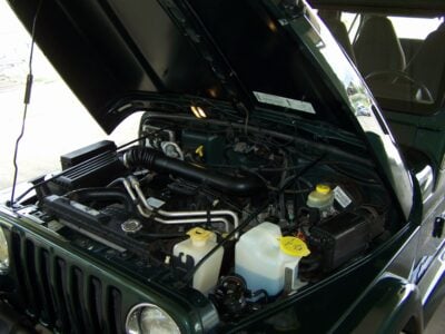 25K-Mile 2000 Jeep Wrangler Sahara Custom 4 Door Conversion Photo Gallery — Photo 87