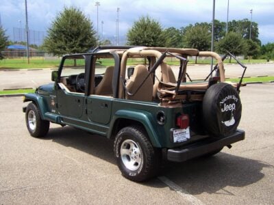 25K-Mile 2000 Jeep Wrangler Sahara Custom 4 Door Conversion Photo Gallery — Photo 105