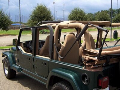 25K-Mile 2000 Jeep Wrangler Sahara Custom 4 Door Conversion Photo Gallery — Photo 107