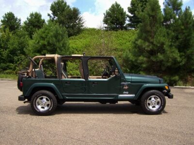 25K-Mile 2000 Jeep Wrangler Sahara Custom 4 Door Conversion Photo Gallery — Photo 112