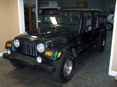 25K-Mile 2000 Jeep Wrangler Sahara Custom 4 Door Conversion Photo Gallery — Photo 118