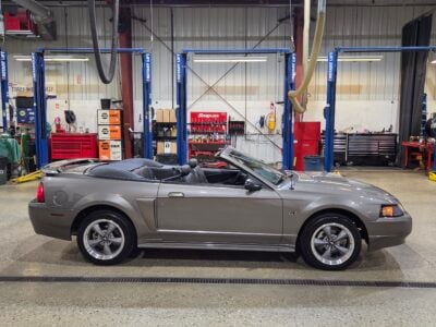 11K-Mile 2002 Ford Mustang GT Convertible 5 Speed Manual Photo Gallery — Photo 6