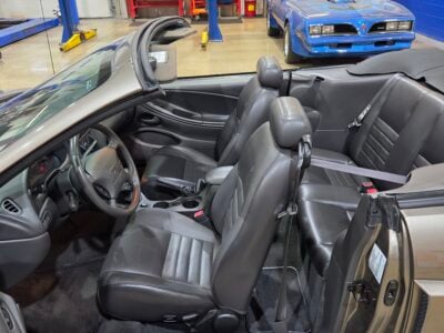 11K-Mile 2002 Ford Mustang GT Convertible 5 Speed Manual Photo Gallery — Photo 20