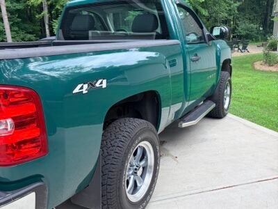 28K-Mile 2013 Chevrolet Silverado W/T Regular Cab Short Bed 4X4 Photo Gallery — Photo 10