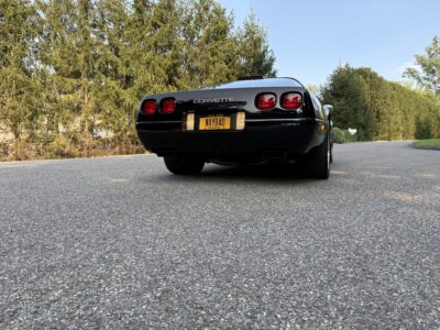 5K-Mile 1993 Chevrolet Corvette ZR1 Photo Gallery — Photo 19