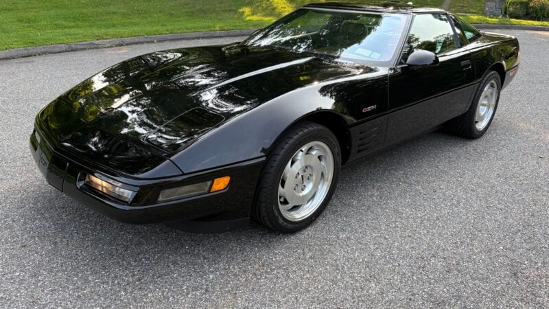 5K-Mile 1993 Chevrolet Corvette ZR1