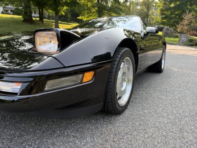 5K-Mile 1993 Chevrolet Corvette ZR1 Photo Gallery — Photo 13