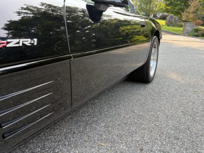 5K-Mile 1993 Chevrolet Corvette ZR1 Photo Gallery — Photo 25