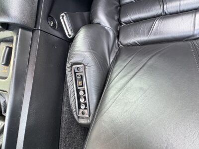 5K-Mile 1993 Chevrolet Corvette ZR1 Photo Gallery — Photo 40