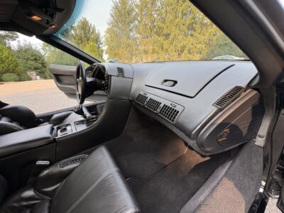 5K-Mile 1993 Chevrolet Corvette ZR1 Photo Gallery — Photo 55