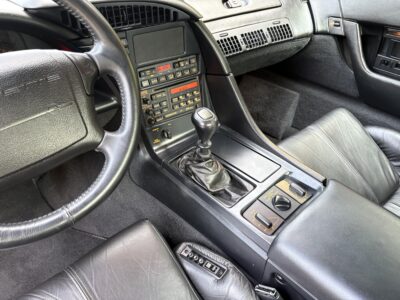 5K-Mile 1993 Chevrolet Corvette ZR1 Photo Gallery — Photo 44