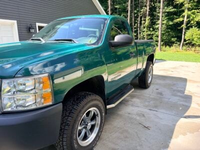 28K-Mile 2013 Chevrolet Silverado W/T Regular Cab Short Bed 4X4 Photo Gallery — Photo 18