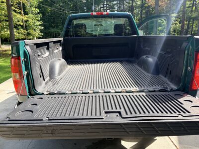 28K-Mile 2013 Chevrolet Silverado W/T Regular Cab Short Bed 4X4 Photo Gallery — Photo 25