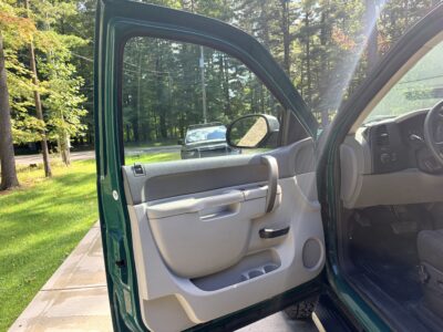 28K-Mile 2013 Chevrolet Silverado W/T Regular Cab Short Bed 4X4 Photo Gallery — Photo 29