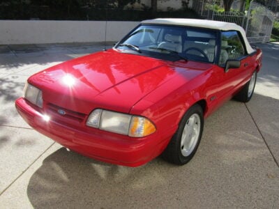 592-Mile 1993 Ford Mustang LX 5.0L Convertible 5 Speed Manual Photo Gallery — Photo 2