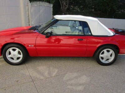 592-Mile 1993 Ford Mustang LX 5.0L Convertible 5 Speed Manual Photo Gallery — Photo 4
