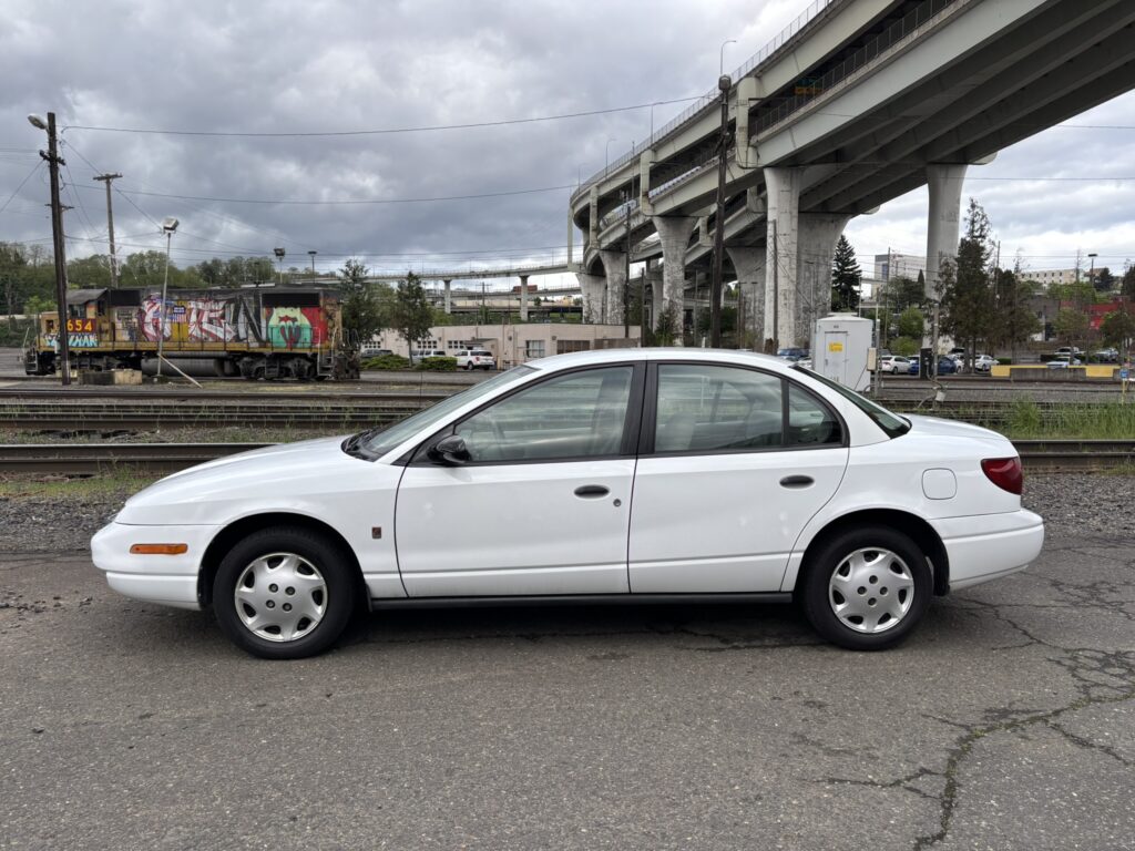 12K-Mile 2002 Saturn SL1