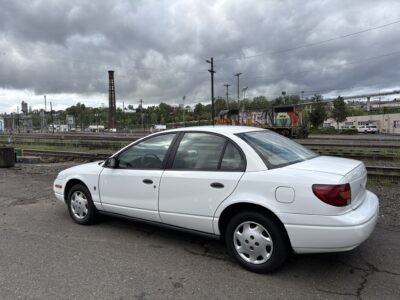 12K-Mile 2002 Saturn SL1 Photo Gallery — Photo 3