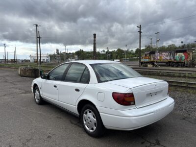 12K-Mile 2002 Saturn SL1 Photo Gallery — Photo 4