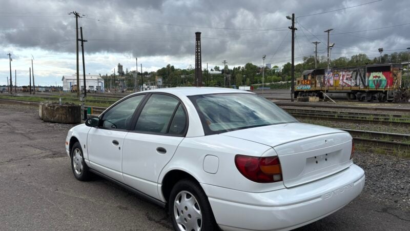 12K-Mile 2002 Saturn SL1