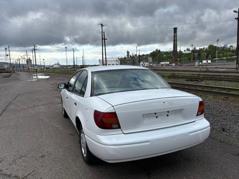 12K-Mile 2002 Saturn SL1