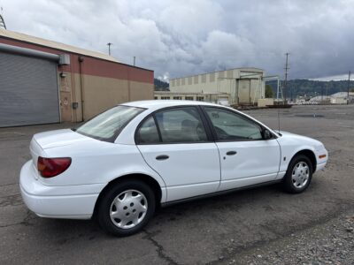 12K-Mile 2002 Saturn SL1 Photo Gallery — Photo 9