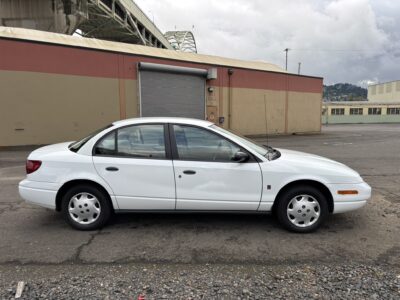 12K-Mile 2002 Saturn SL1 Photo Gallery — Photo 11