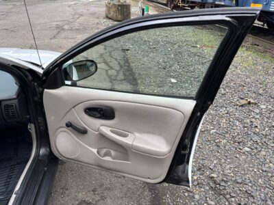 12K-Mile 2002 Saturn SL1 Photo Gallery — Photo 97