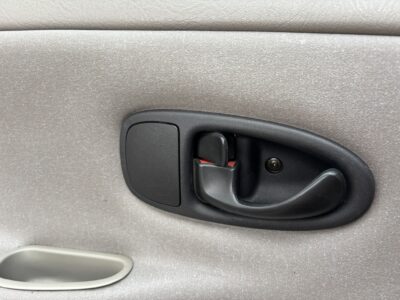 12K-Mile 2002 Saturn SL1 Photo Gallery — Photo 75