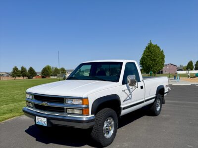 60K-Mile 1998 Chevrolet K3500 Silverado 4X4 Photo Gallery — Photo 74